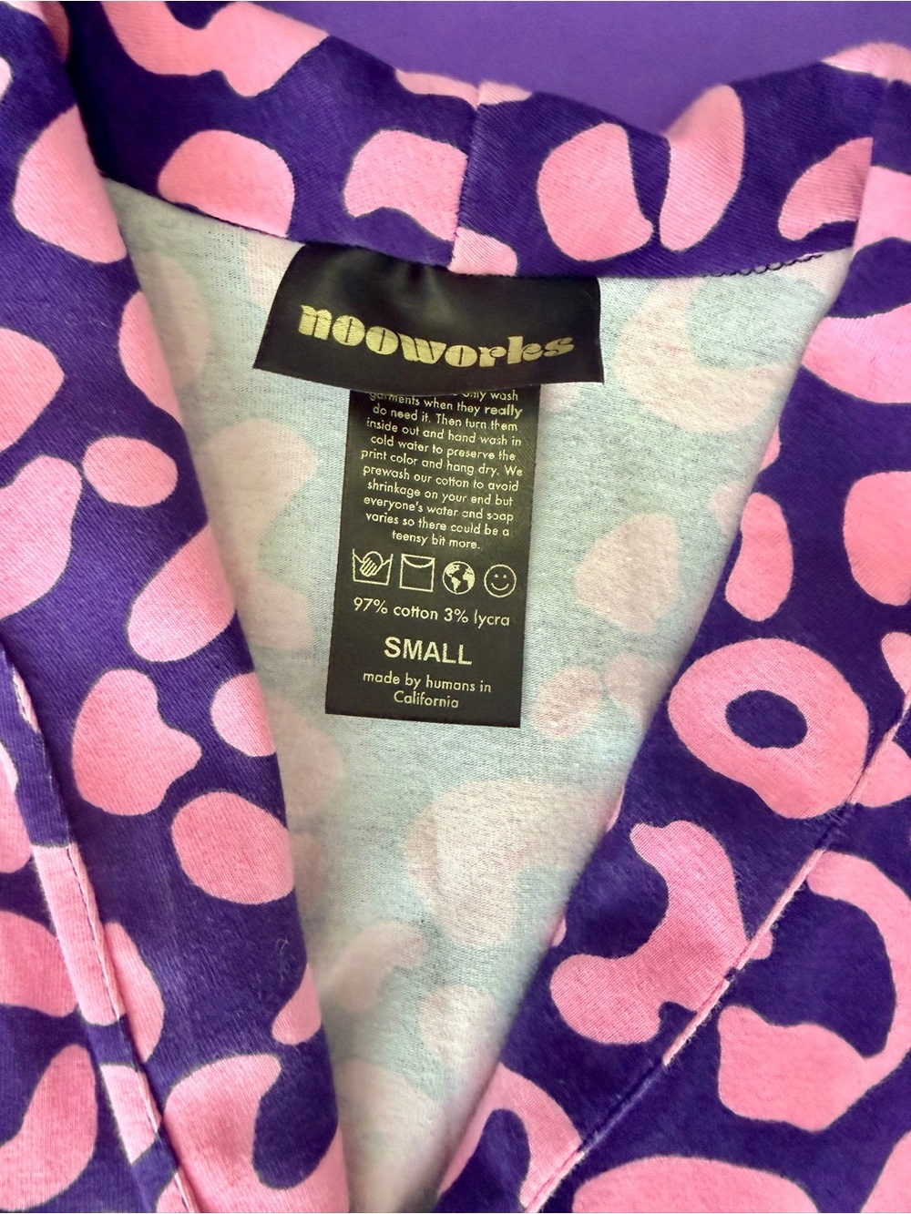 Nooworks "Magic Suit" Cheetah Spot Print
Jumpsuit Size Small - Picture 6 of 8